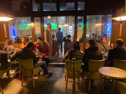 Isis Café