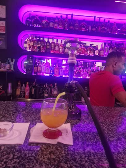 LUXURY HOOKAH LOUNGE
