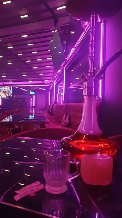 Reves Bistro