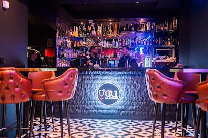CR1 Bar & Lounge