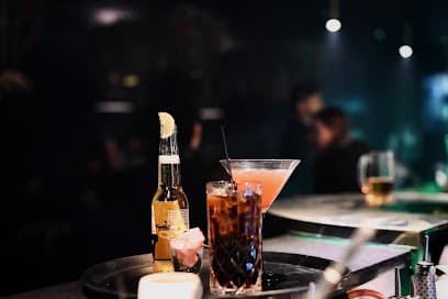 Eve Lounge