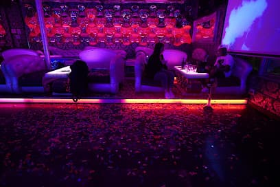 Fire N Ice Bar & Lounge