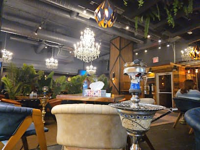 Royal Lounge